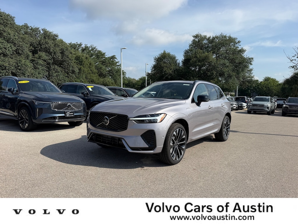 New 2026 Volvo XC60 plug-in hybrid T8 Ultra SUV