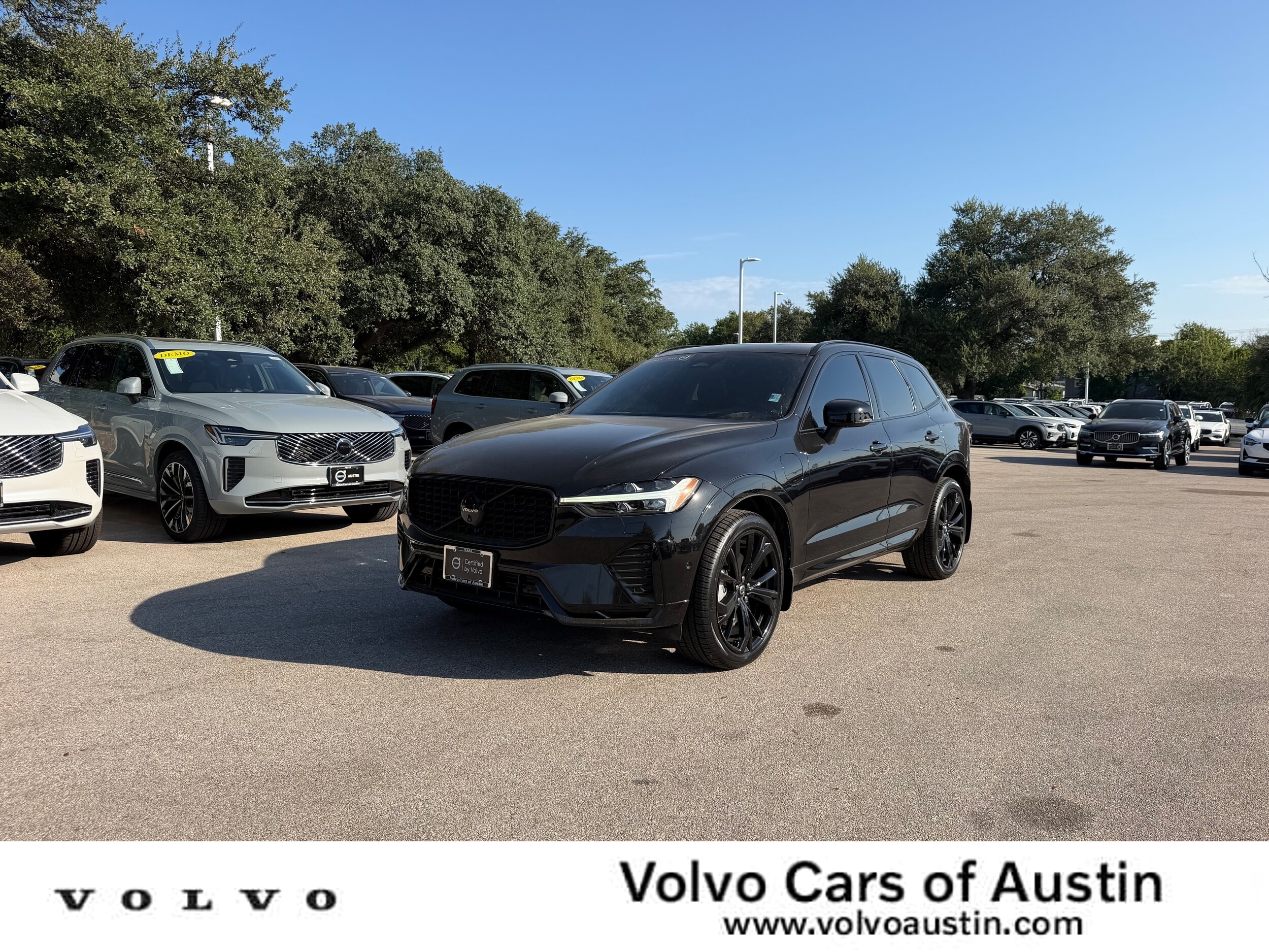 Used 2024 Volvo XC60 plug-in hybrid T8 Ultimate Black Edition
