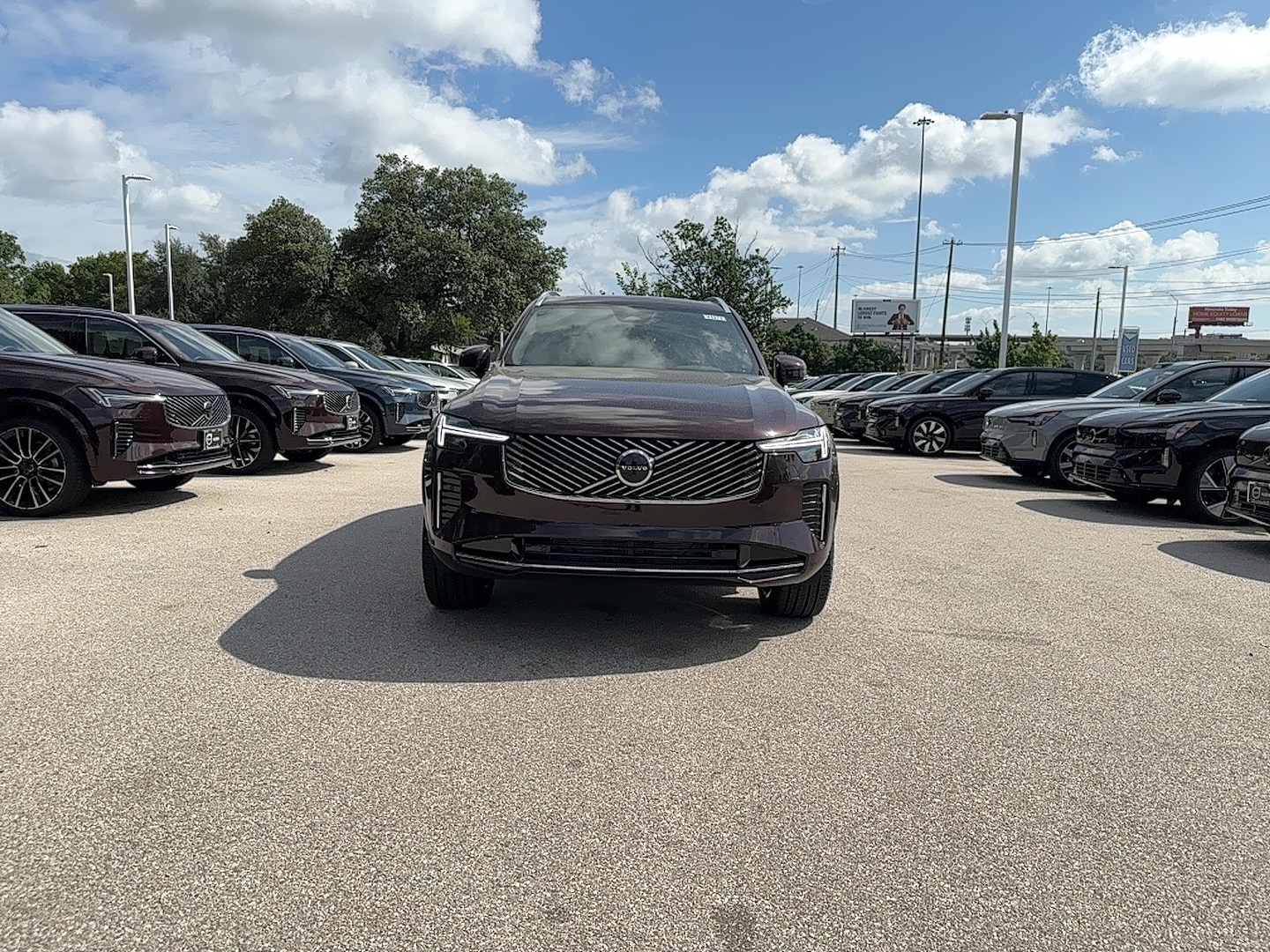 2026 Volvo XC90 Core - Photo 9