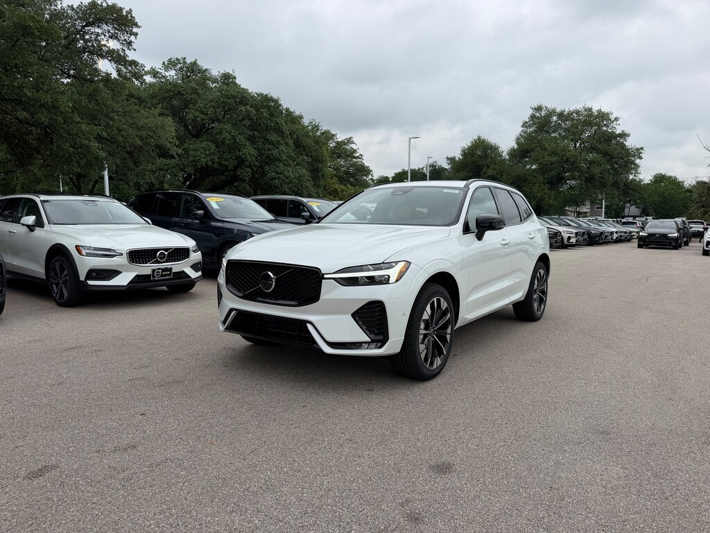 New 2026 Volvo XC60 B5 Plus SUV