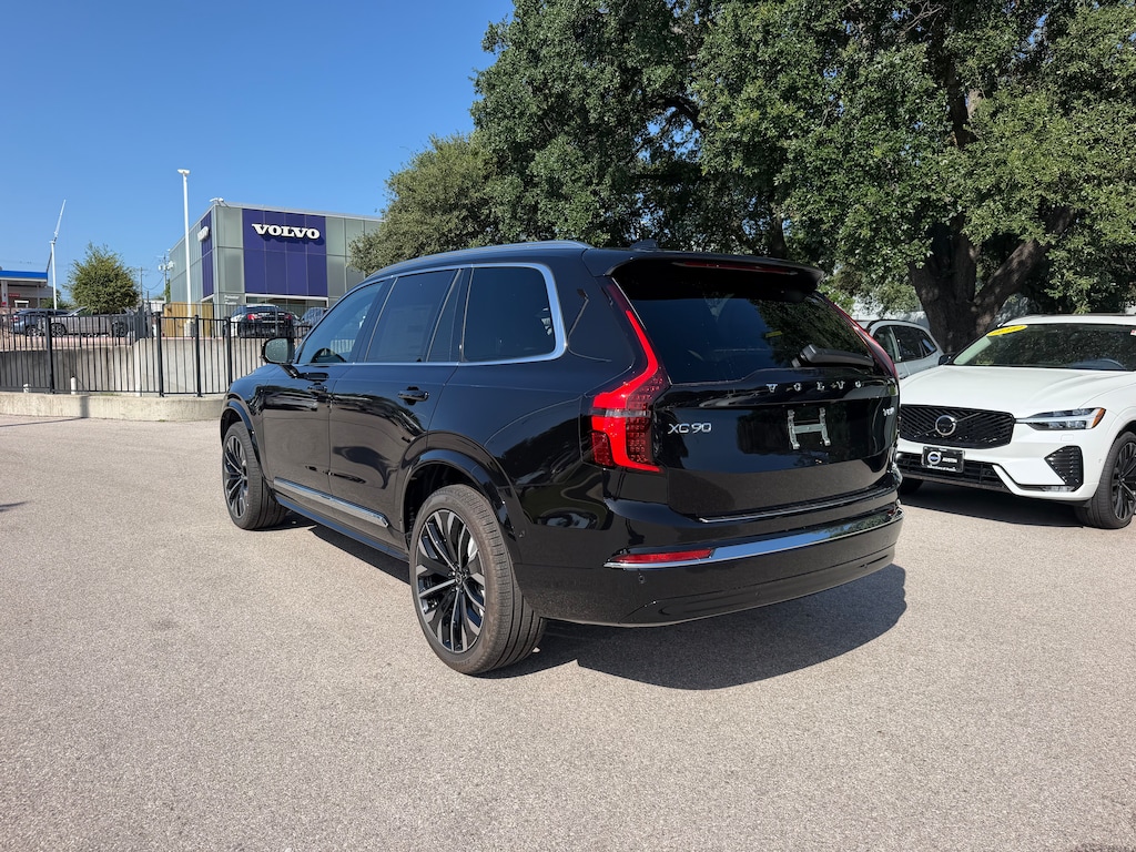 New 2026 Volvo XC90 plug-in hybrid T8 Plus 7-Seater SUV