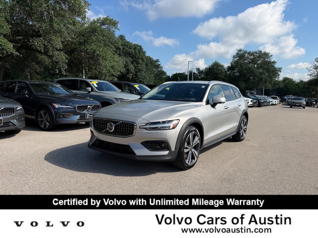 Certified 2025 Volvo V60 Cross Country B5 Plus Wagon