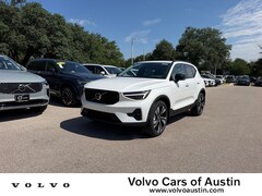 2026 Volvo XC40