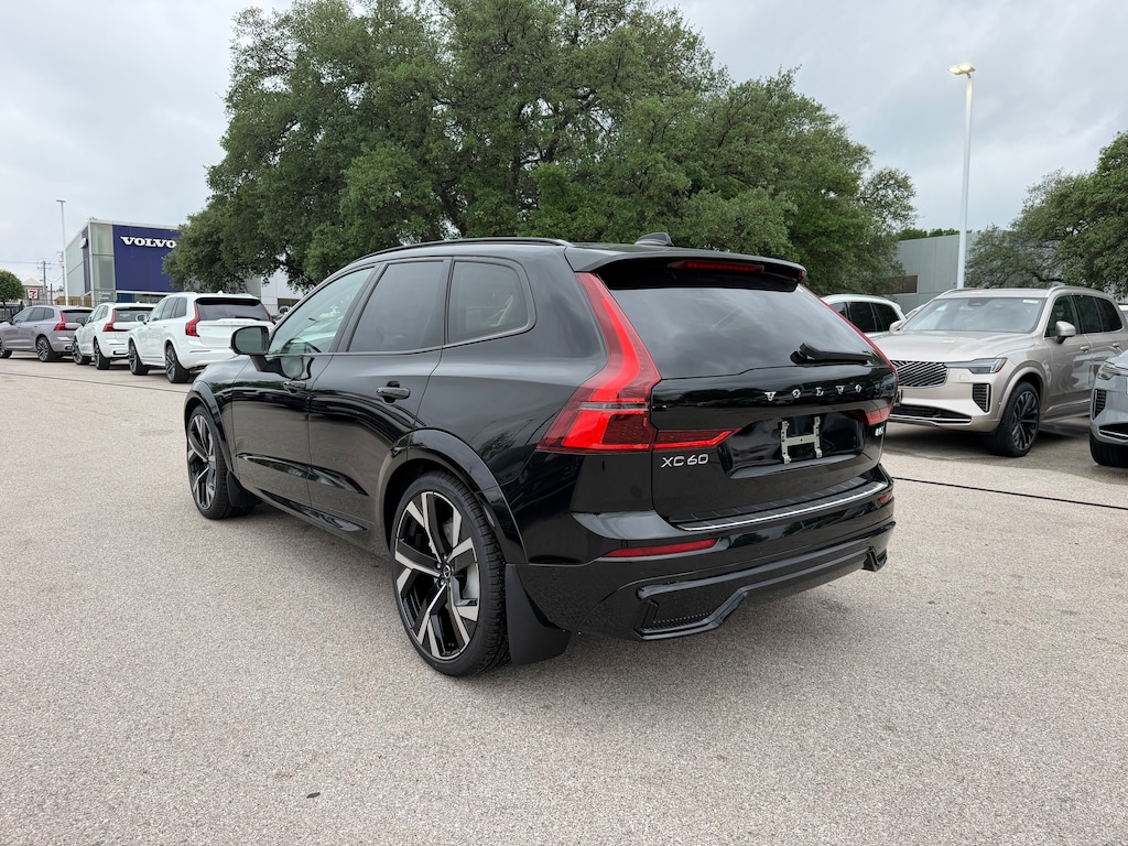 New 2026 Volvo XC60 B5 Ultra SUV