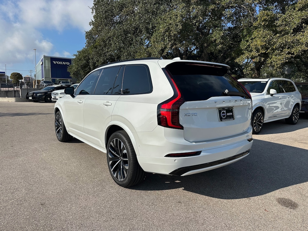 New 2026 Volvo XC90 B6 Ultra Dark Theme 6-Seater SUV