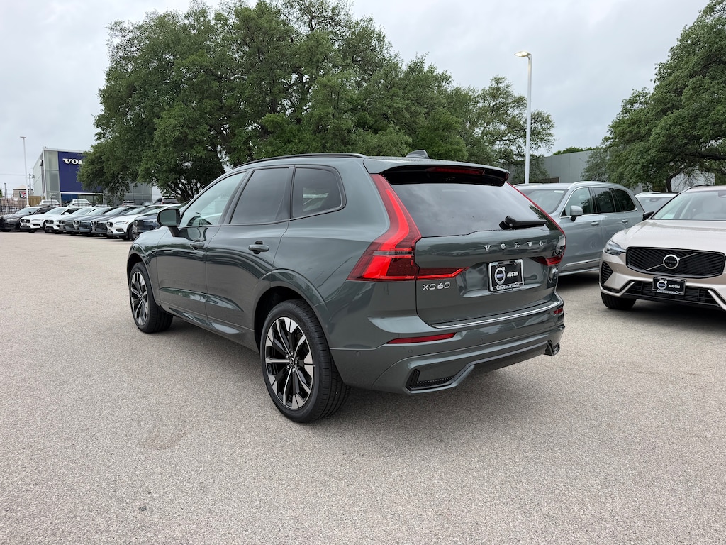 New 2026 Volvo XC60 B5 Plus SUV