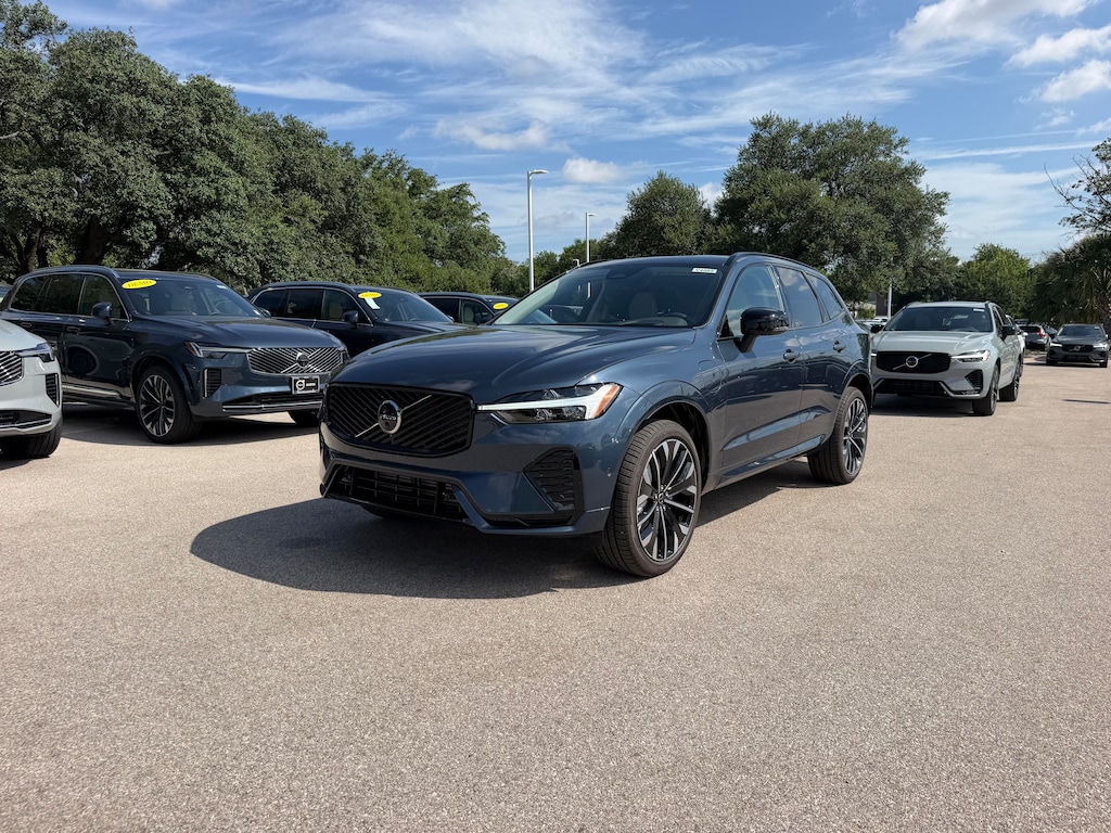 New 2026 Volvo XC60 plug-in hybrid T8 Ultra SUV