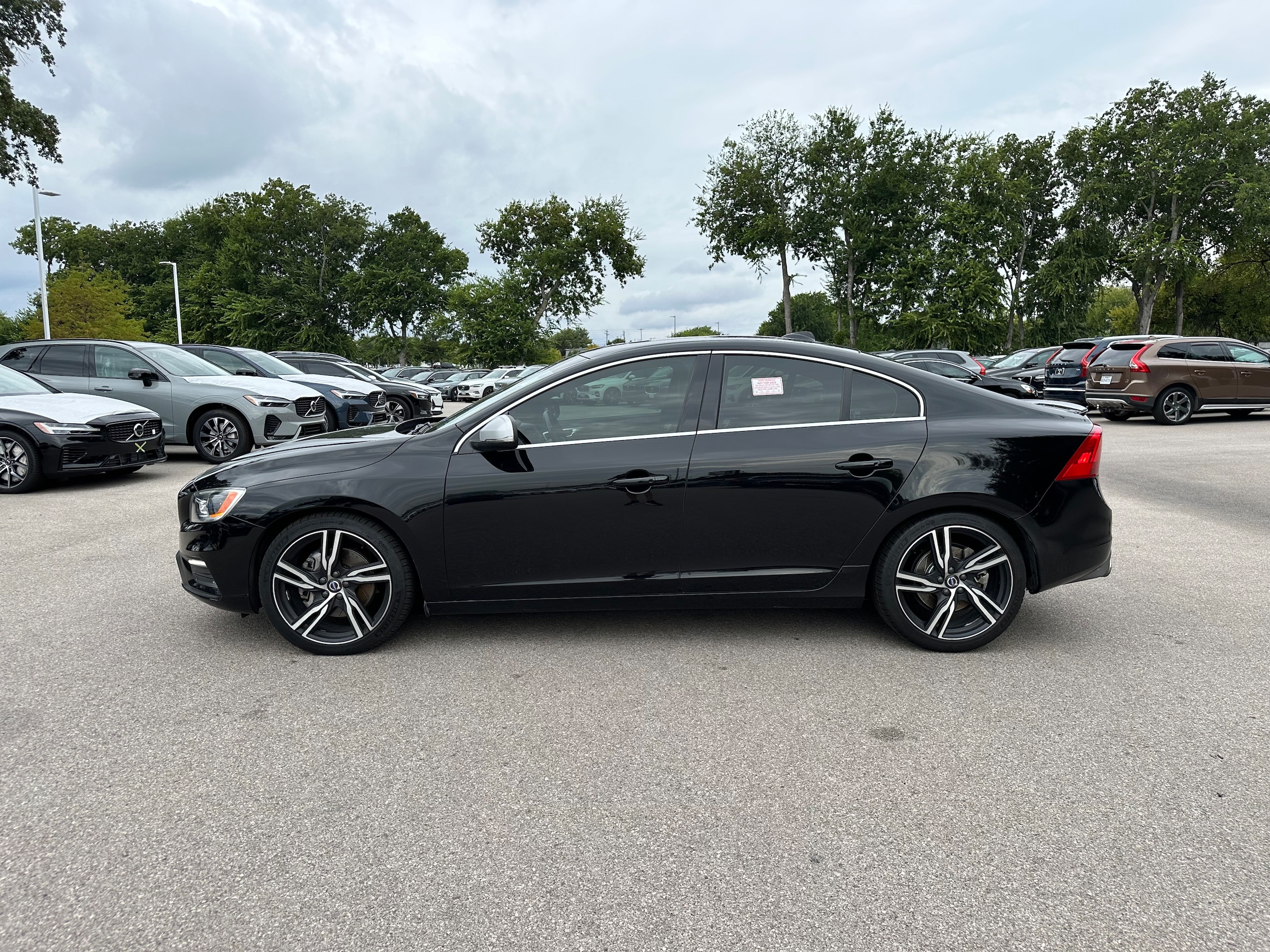 Used 2017 Volvo S60 T6 R-Design Platinum with VIN YV149MTS5H2420777 for sale in Austin, TX