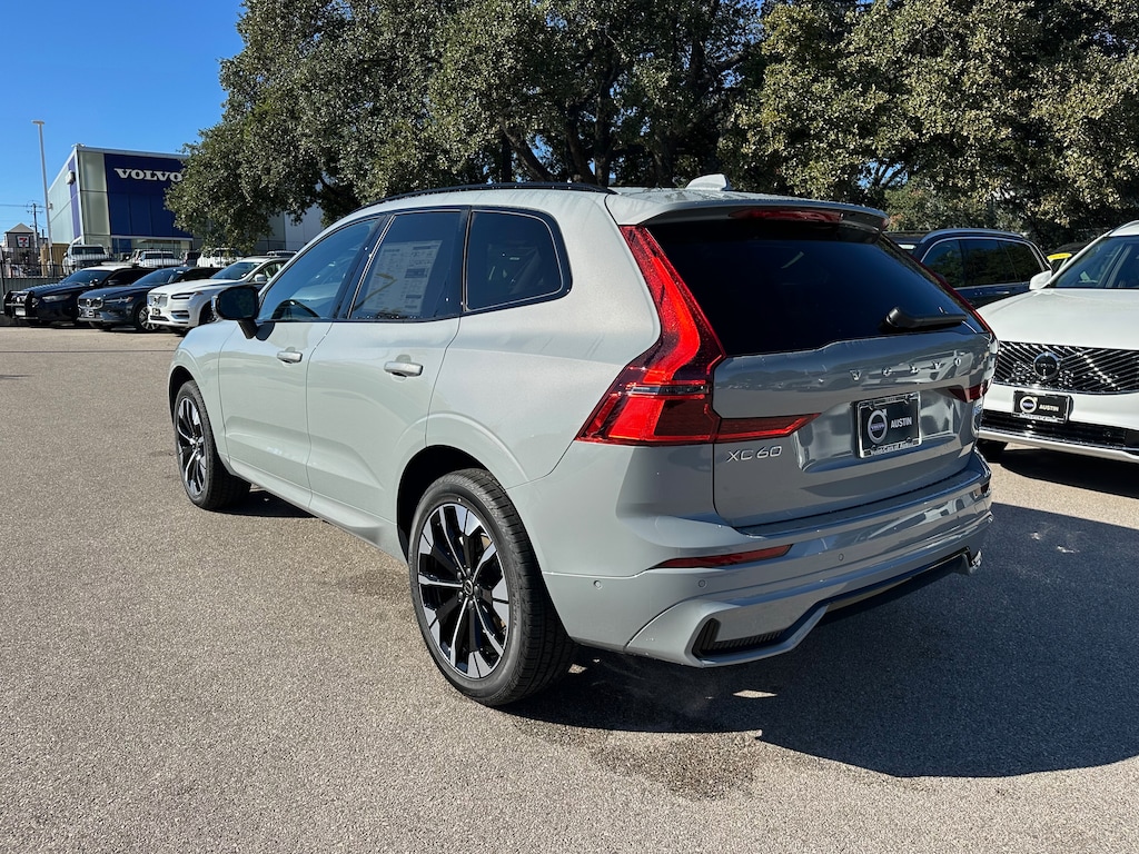 New 2026 Volvo XC60 B5 Plus SUV