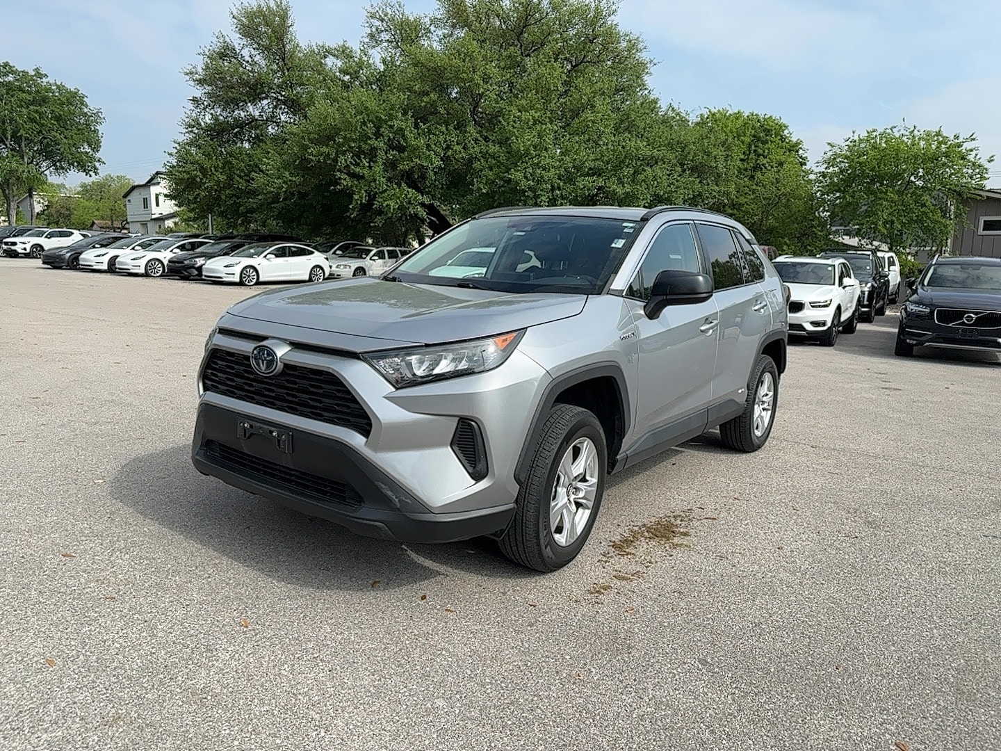 Used 2020 Toyota RAV4 LE with VIN 4T3L6RFVXLU004558 for sale in Austin, TX