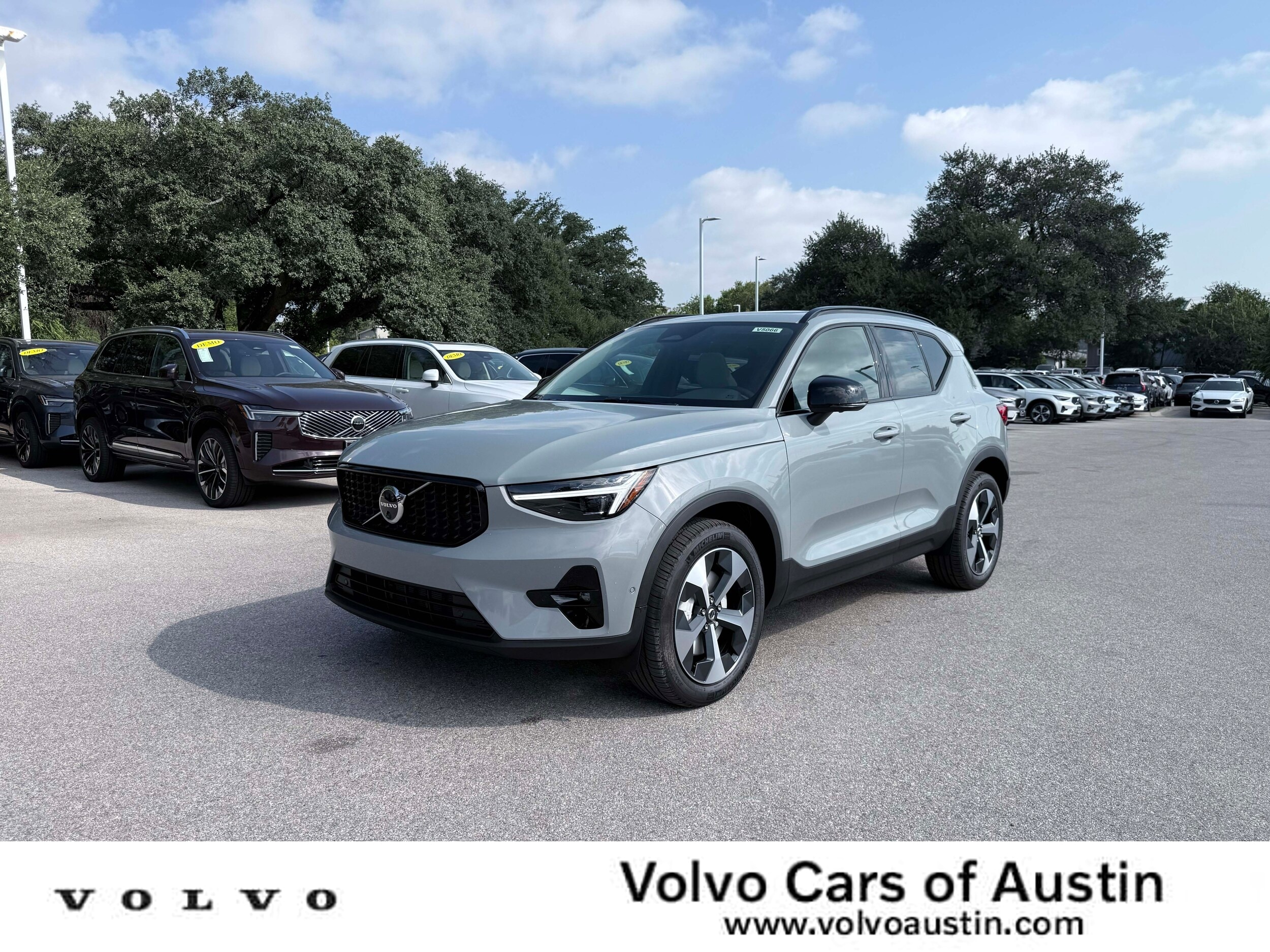 New 2026 Volvo XC40 B5 Plus