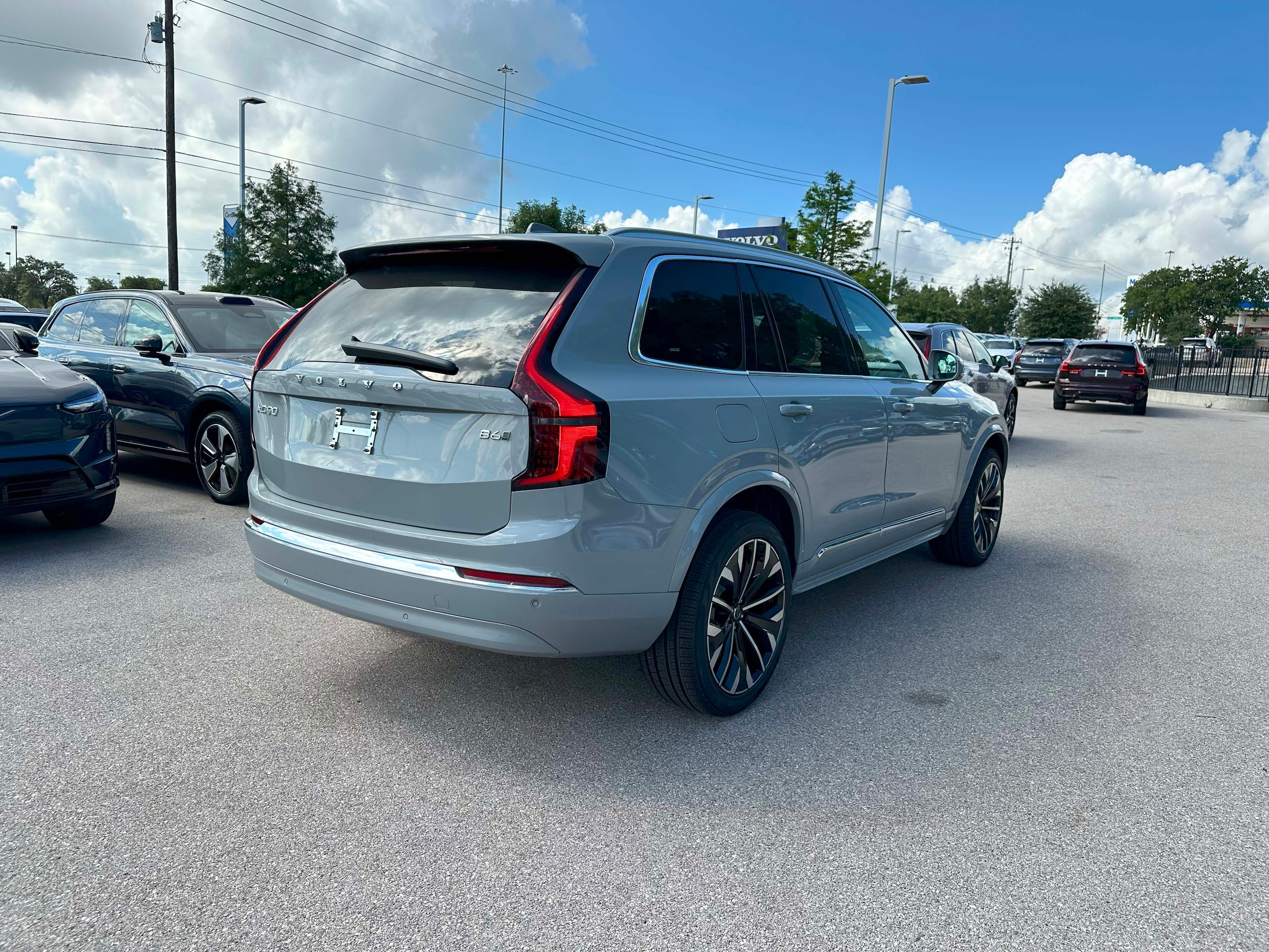 2026 Volvo XC90 Core - Photo 6