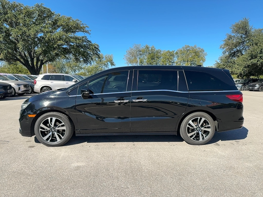 Used 2020 Honda Odyssey Elite Minivan