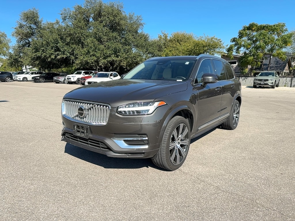 Certified 2024 Volvo XC90 plug-in hybrid T8 Plus 6-Seater SUV