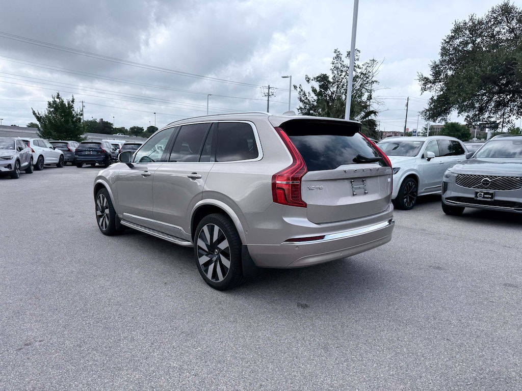 Certified 2023 Volvo XC90 Recharge Plug-In Hybrid Ultimate 6-Seater SUV