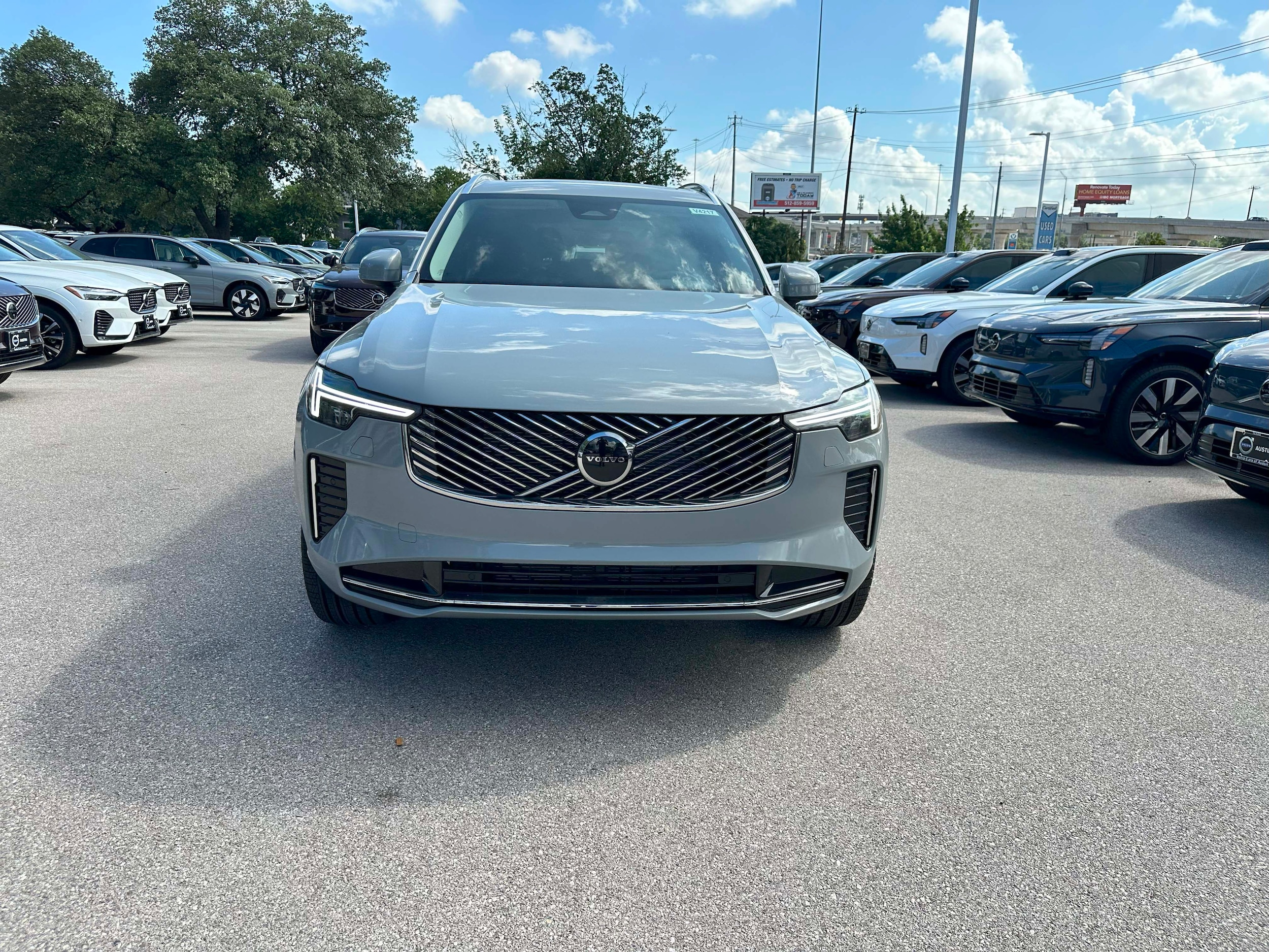 2026 Volvo XC90 Core - Photo 9