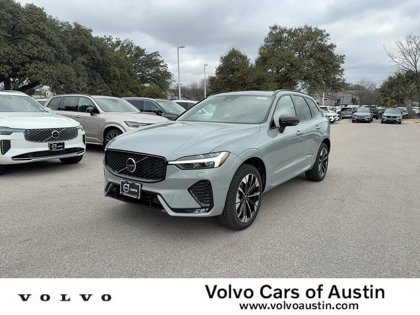 New 2026 Volvo XC60 B5 Plus