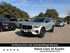 2025 Volvo XC40