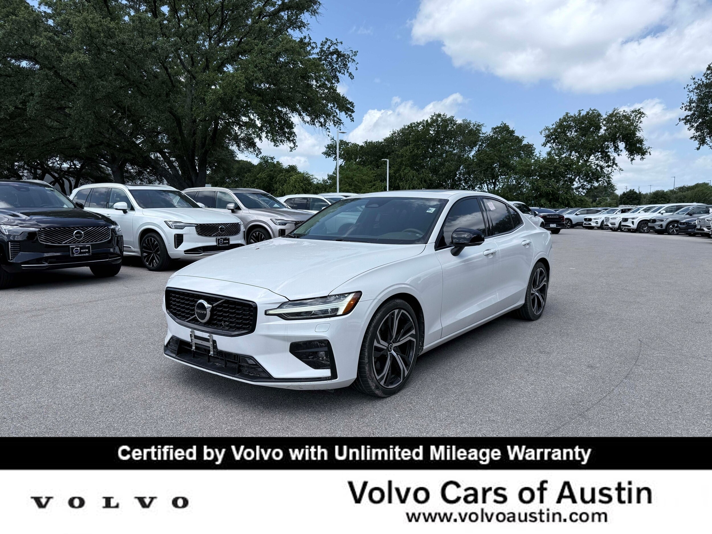 2024 Volvo S60 B5 Core Dark Theme AWD's photo