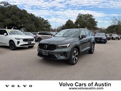 2026 Volvo XC40