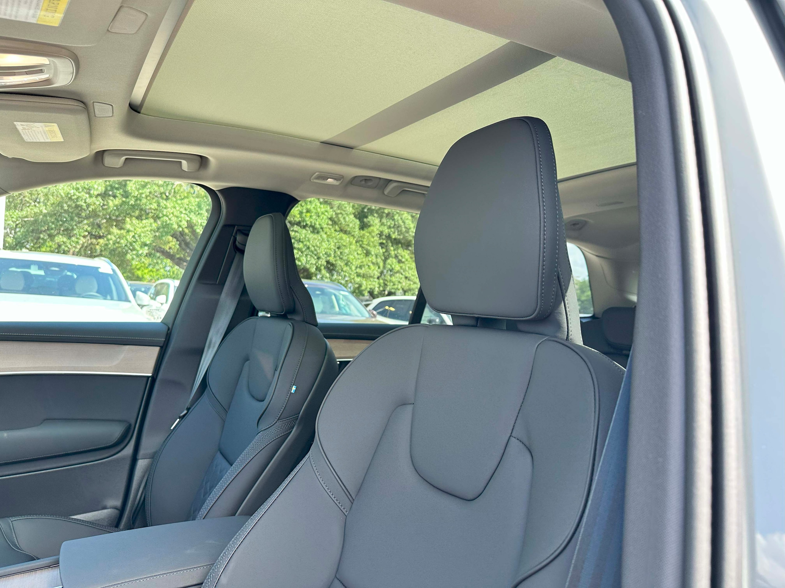 2026 Volvo XC90 Core - Photo 14