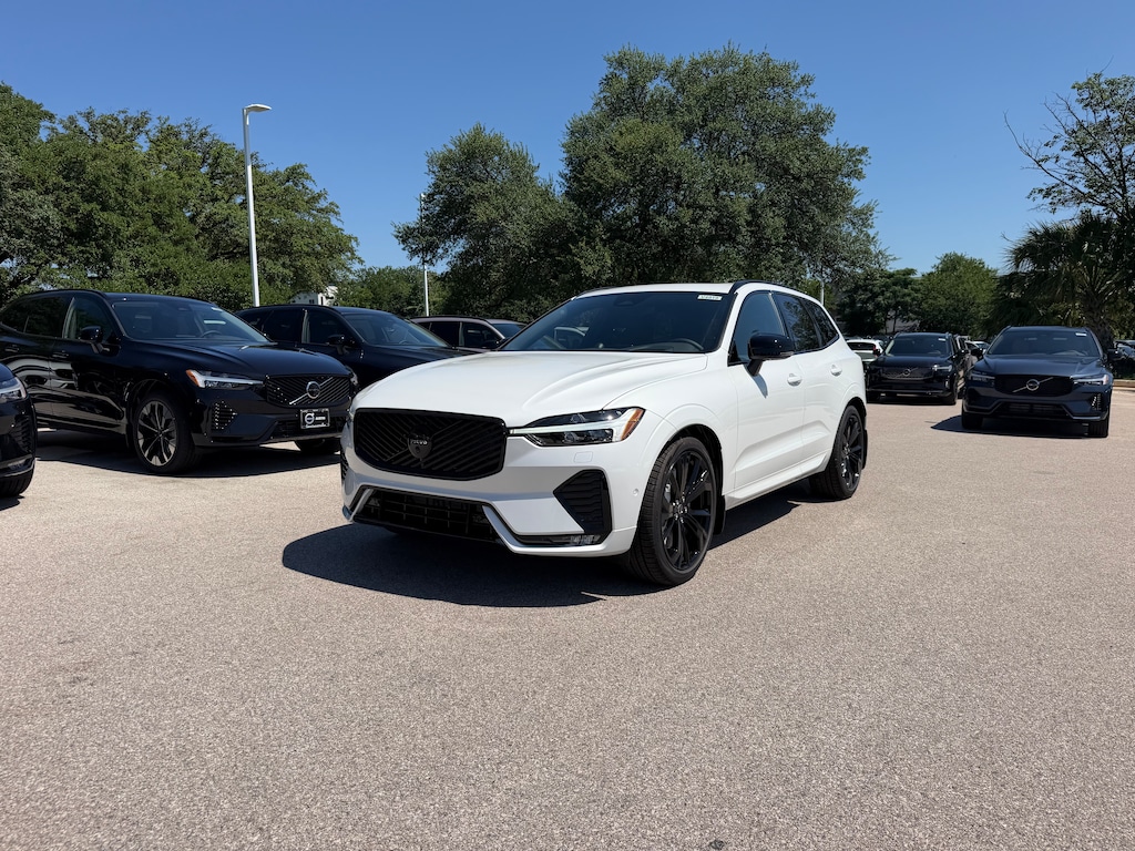 New 2026 Volvo XC60 B5 Ultra Black Edition SUV