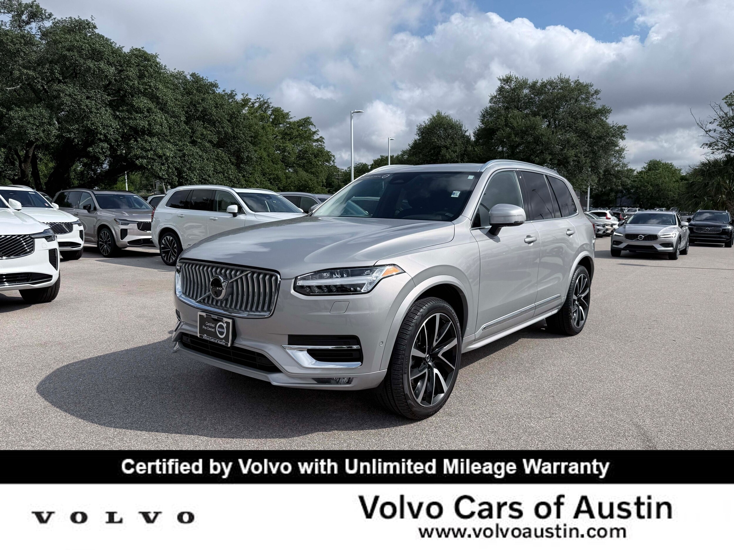 2024 Volvo XC90 B6 Plus 6-Seater Bright theme 4WD's photo