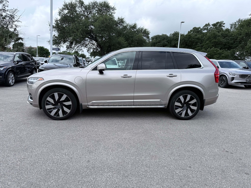 Certified 2023 Volvo XC90 Recharge Plug-In Hybrid Ultimate 6-Seater SUV
