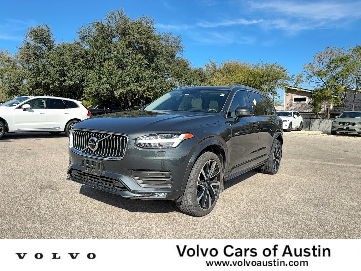 2022 Volvo XC90 Momentum