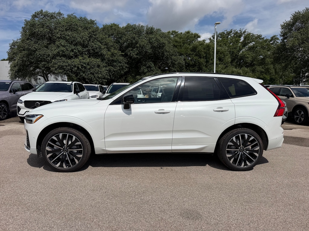 New 2026 Volvo XC60 B5 Ultra SUV
