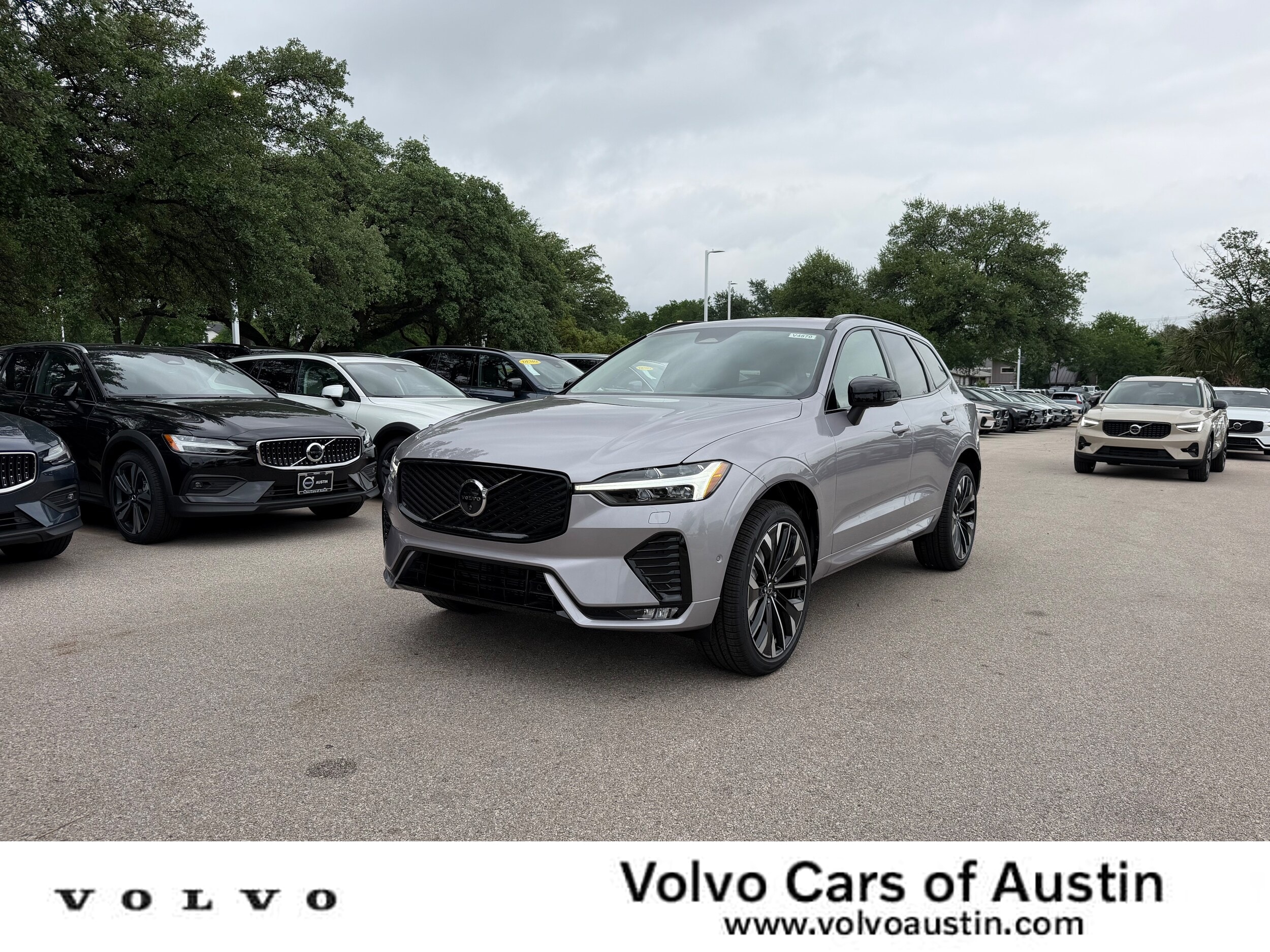 New 2026 Volvo XC60 B5 Ultra