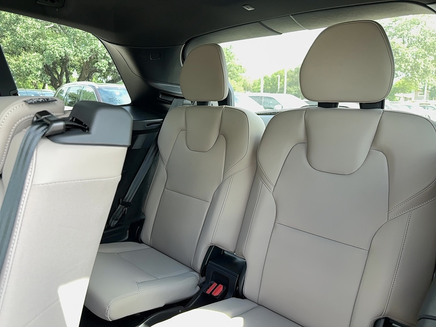 2026 Volvo XC90 Core - Photo 17