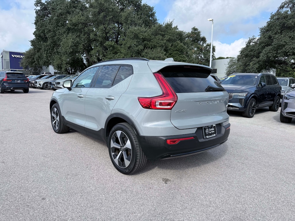 Certified 2026 Volvo XC40 B5 Plus SUV