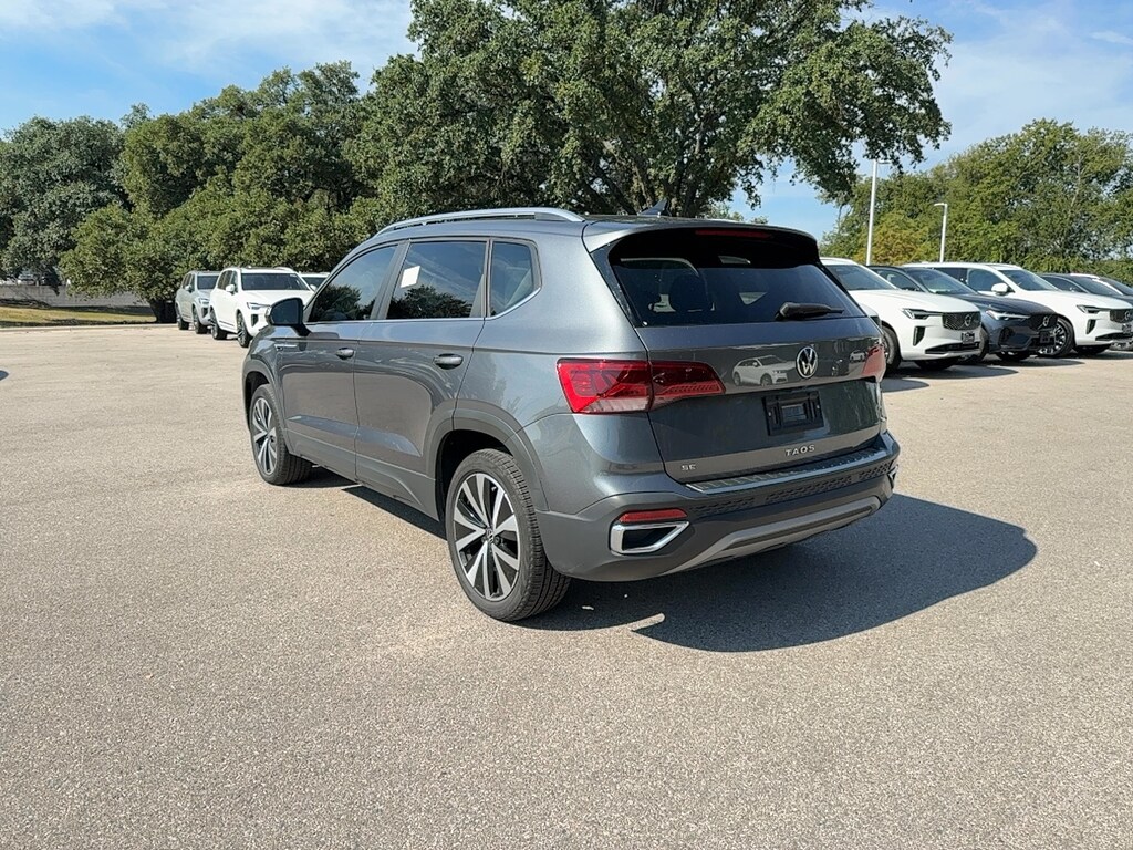 Used 2023 Volkswagen Taos 1.5T SE SUV