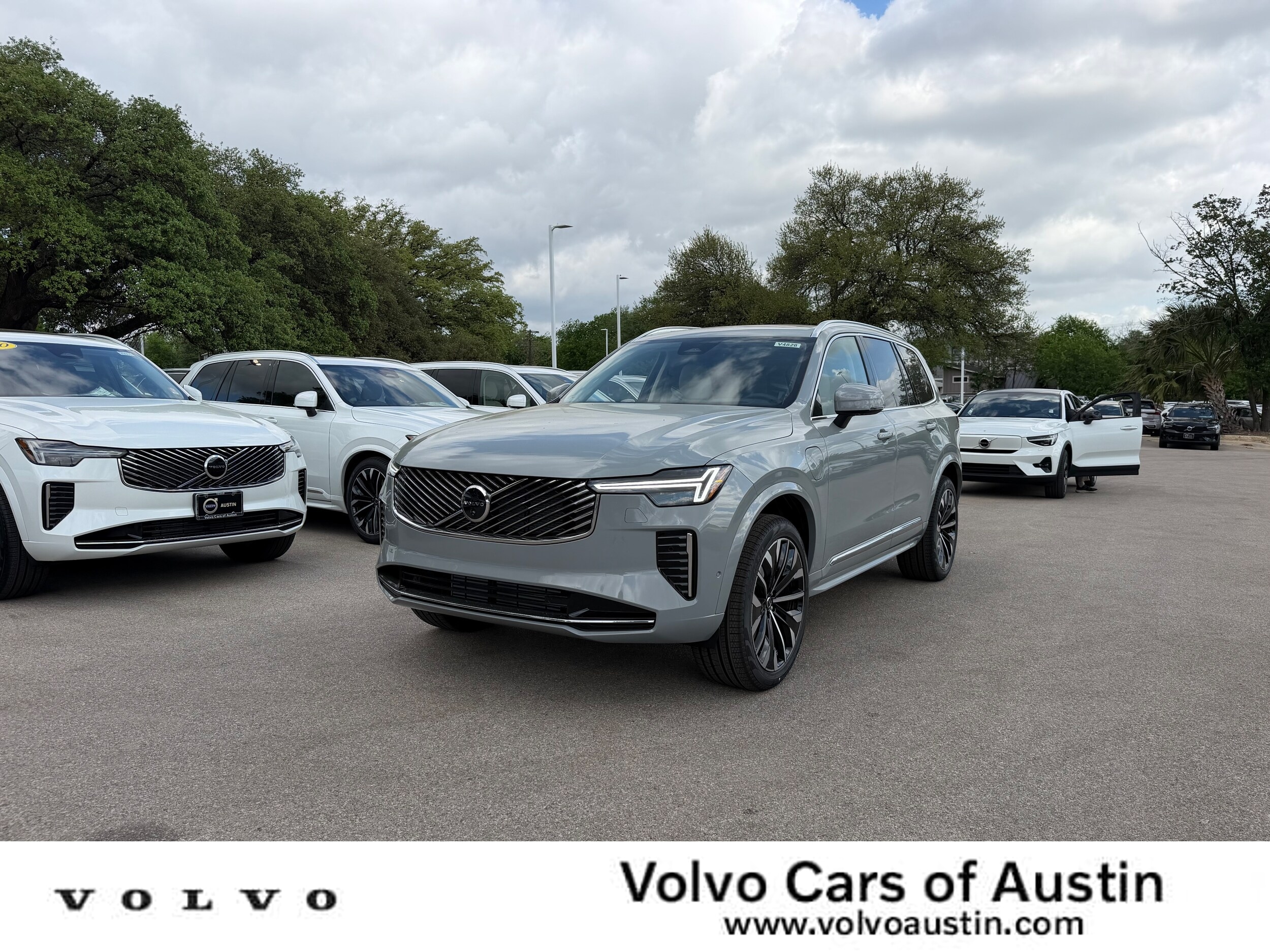 2026 Volvo XC90 plug-in hybrid T8 Ultra 7-Seater SUV