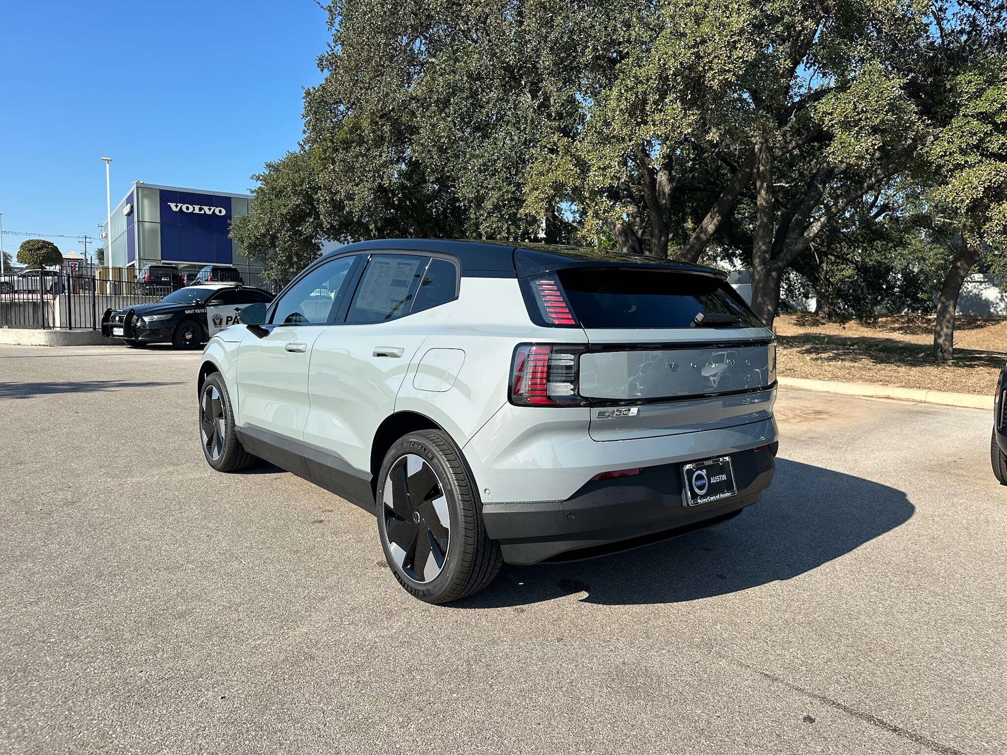 2025 Volvo EX30 Ultra photo 3