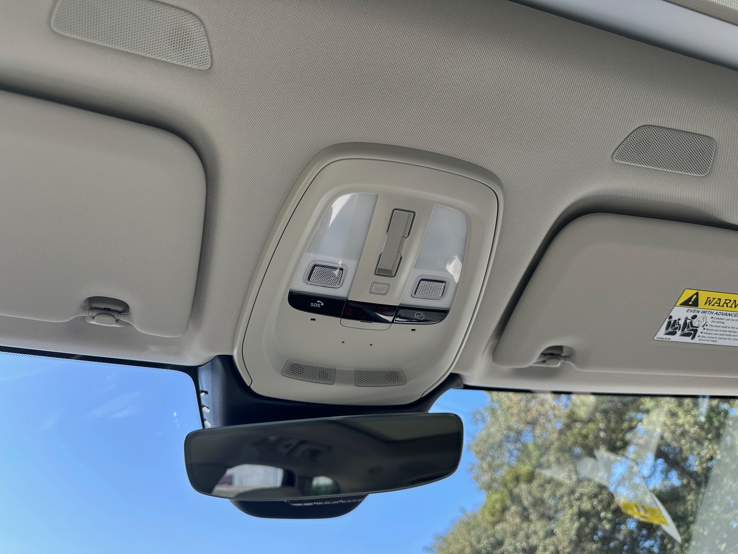 2026 Volvo XC60 Ultra - Photo 16