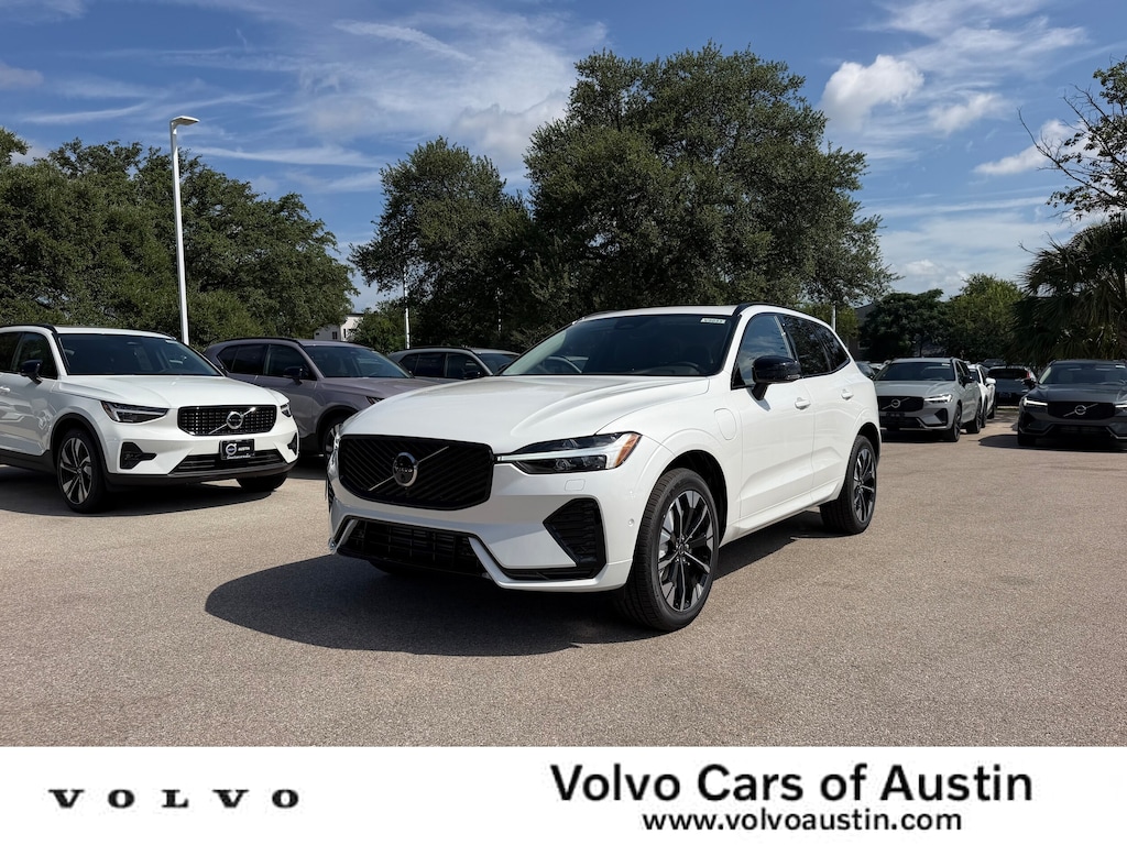 New 2026 Volvo XC60 plug-in hybrid T8 Plus SUV