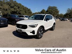 2026 Volvo XC40 B5 Plus AWD