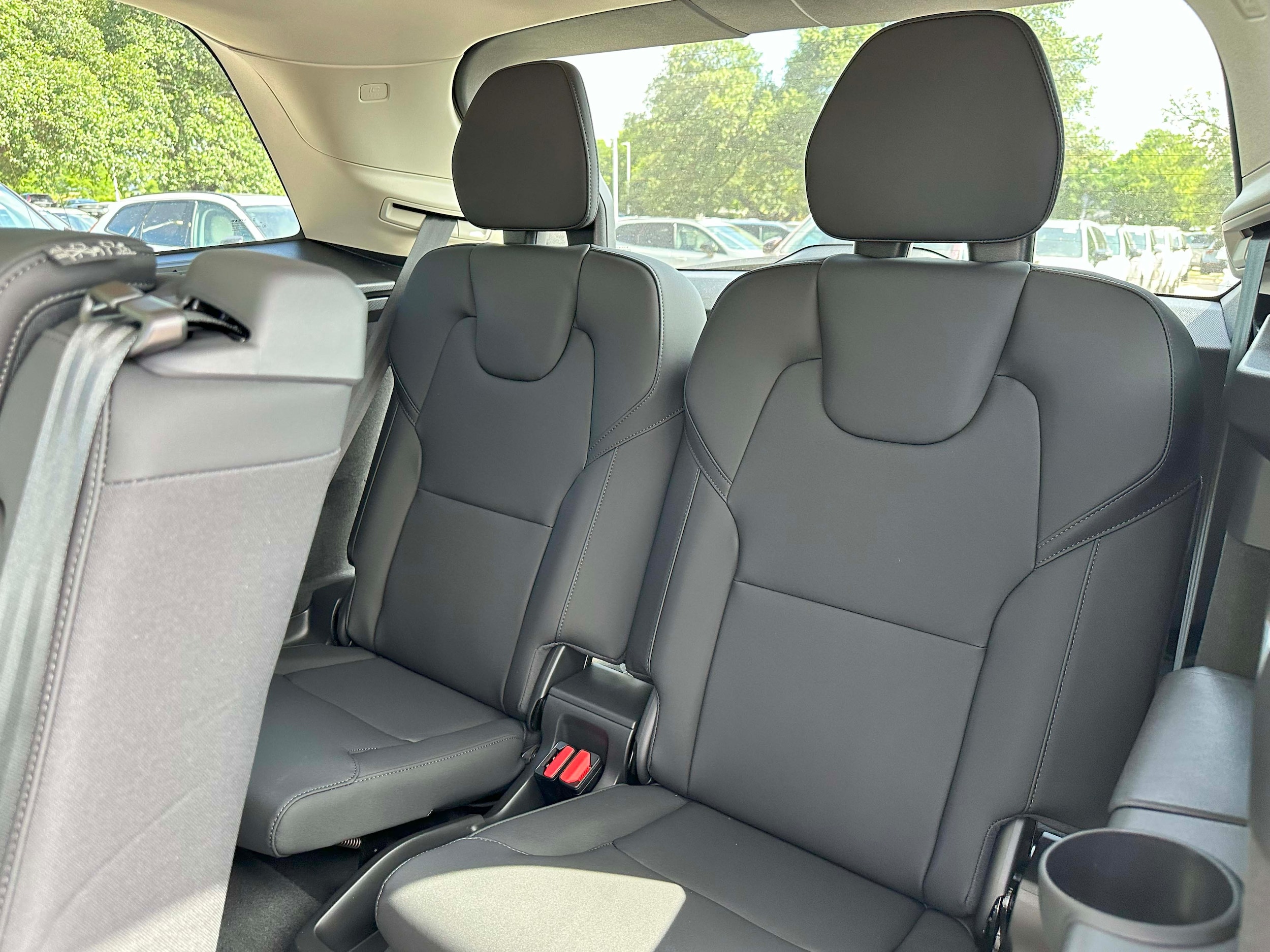 2026 Volvo XC90 Core - Photo 17
