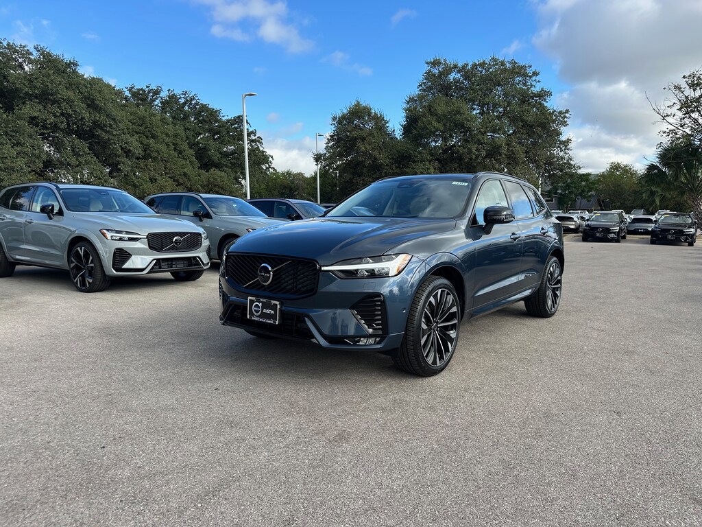 New 2026 Volvo XC60 B5 Ultra SUV
