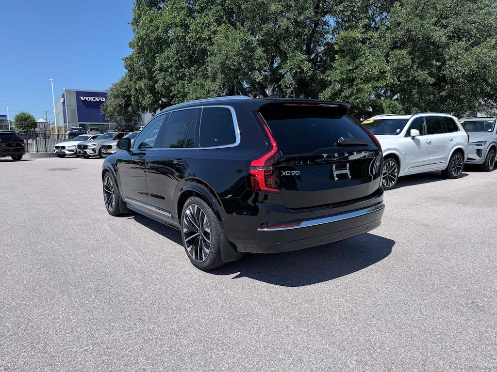 New 2026 Volvo XC90 plug-in hybrid T8 Plus 7-Seater SUV