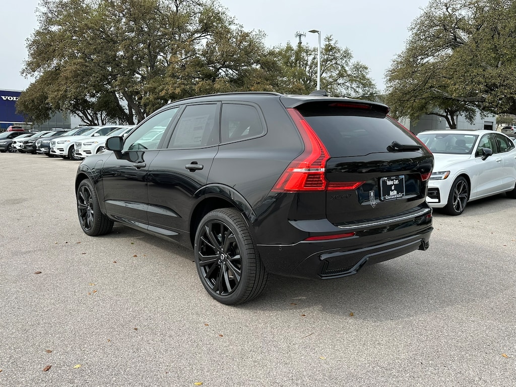 New 2024 Volvo XC60 Recharge PlugIn Hybrid SUV T8 Ultimate Black