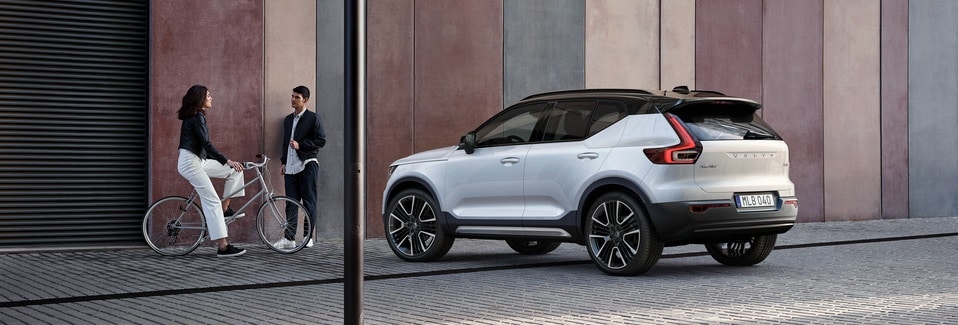2021-Volvo-XC40-RDesign-T5-WheelAddOn-SUV-L01.jpeg