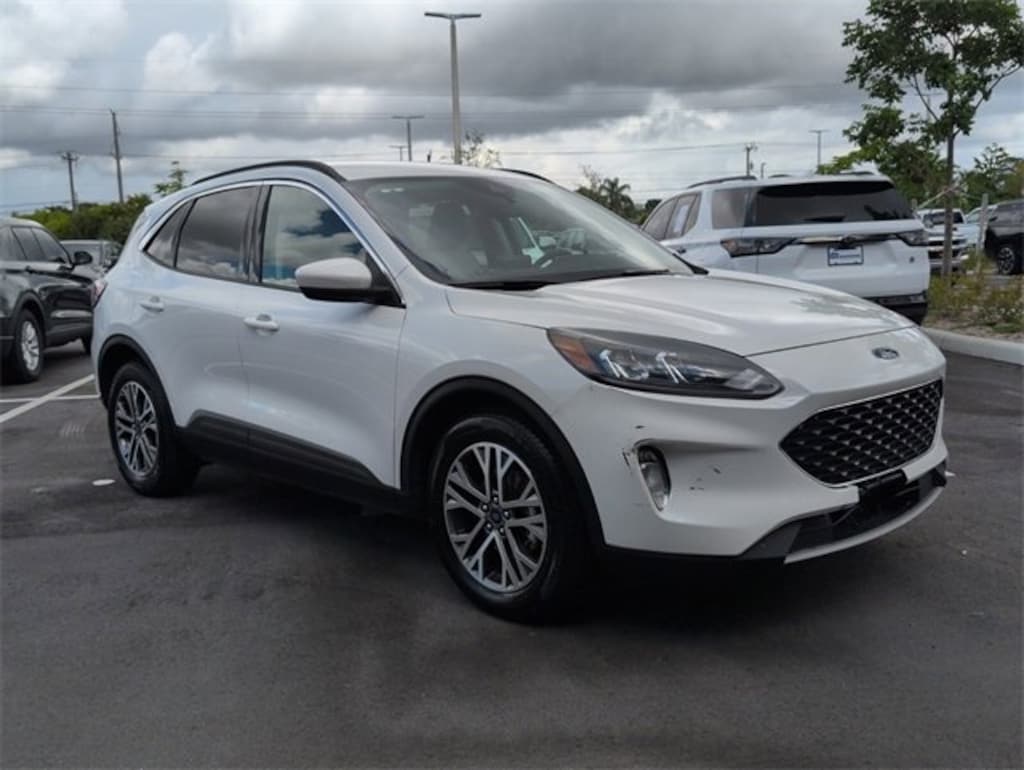 Used 2021 Ford Escape SEL