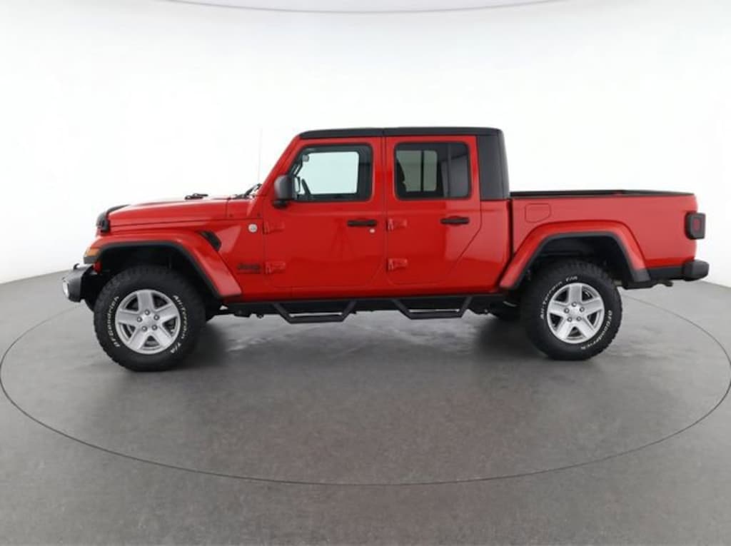 Used 2022 Jeep Gladiator Sport S 4x4 Truck