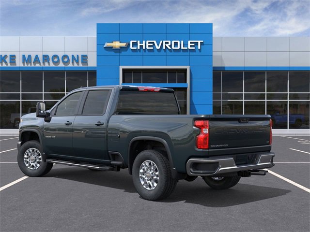 2025 Chevrolet Silverado 2500HD LT photo 3