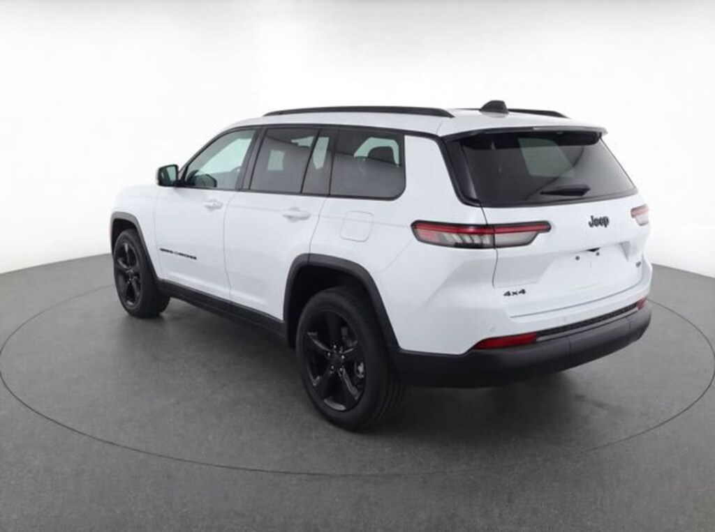 Used 2024 Jeep Grand Cherokee L Altitude X
