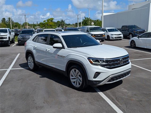 2021 Volkswagen Atlas Cross Sport V6 SE Technology photo 2