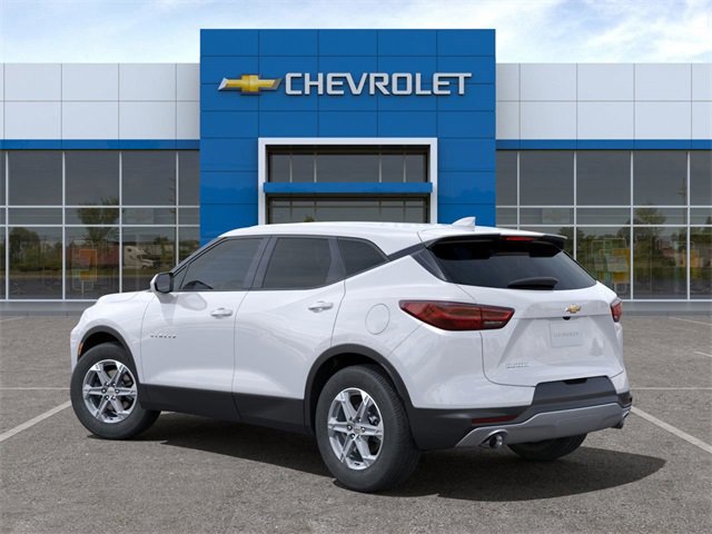 2025 Chevrolet Blazer 2LT photo 3